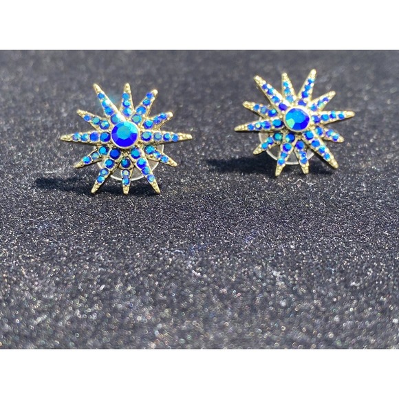 NWT Heidi Daus " Star " Crystal Stud Earrings Design Star - Picture 6 of 8